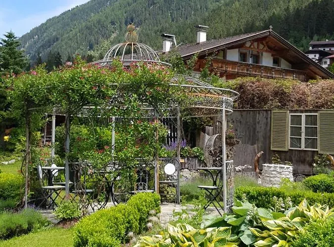 Schneiterhof - Der Frei-raum * Neustift im Stubaital