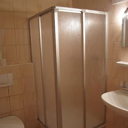 西纳特自由空间公寓