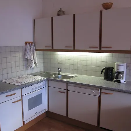 西纳特自由空间公寓